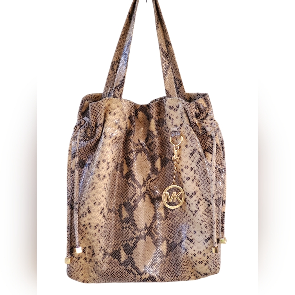Michael Kors Snakeskin Bucket Bag/Crossbody